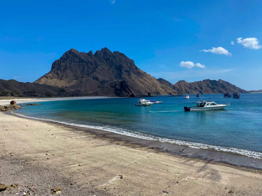 Ostrov Padar Indon Zia Placemania