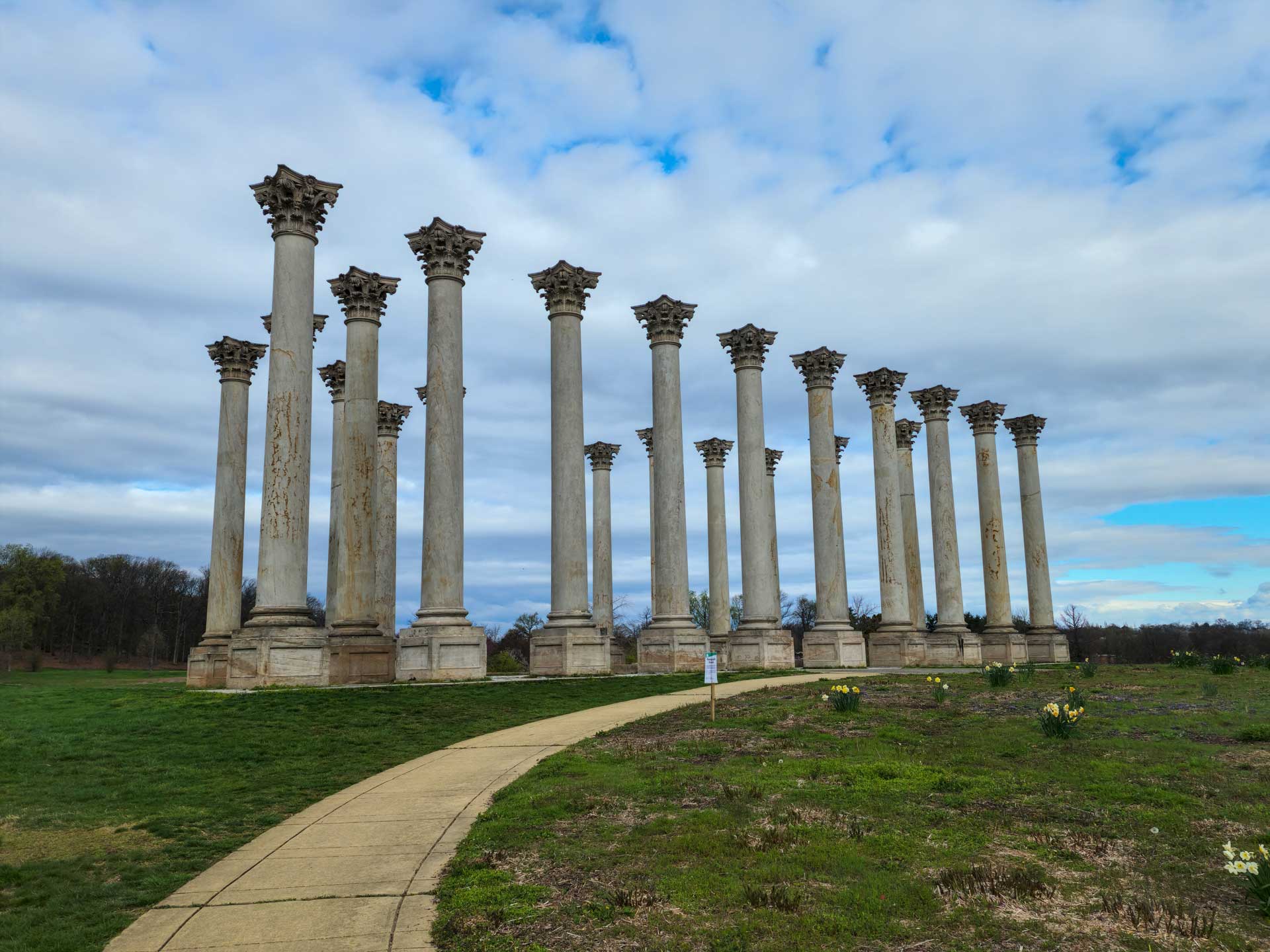 National Capitol Columns