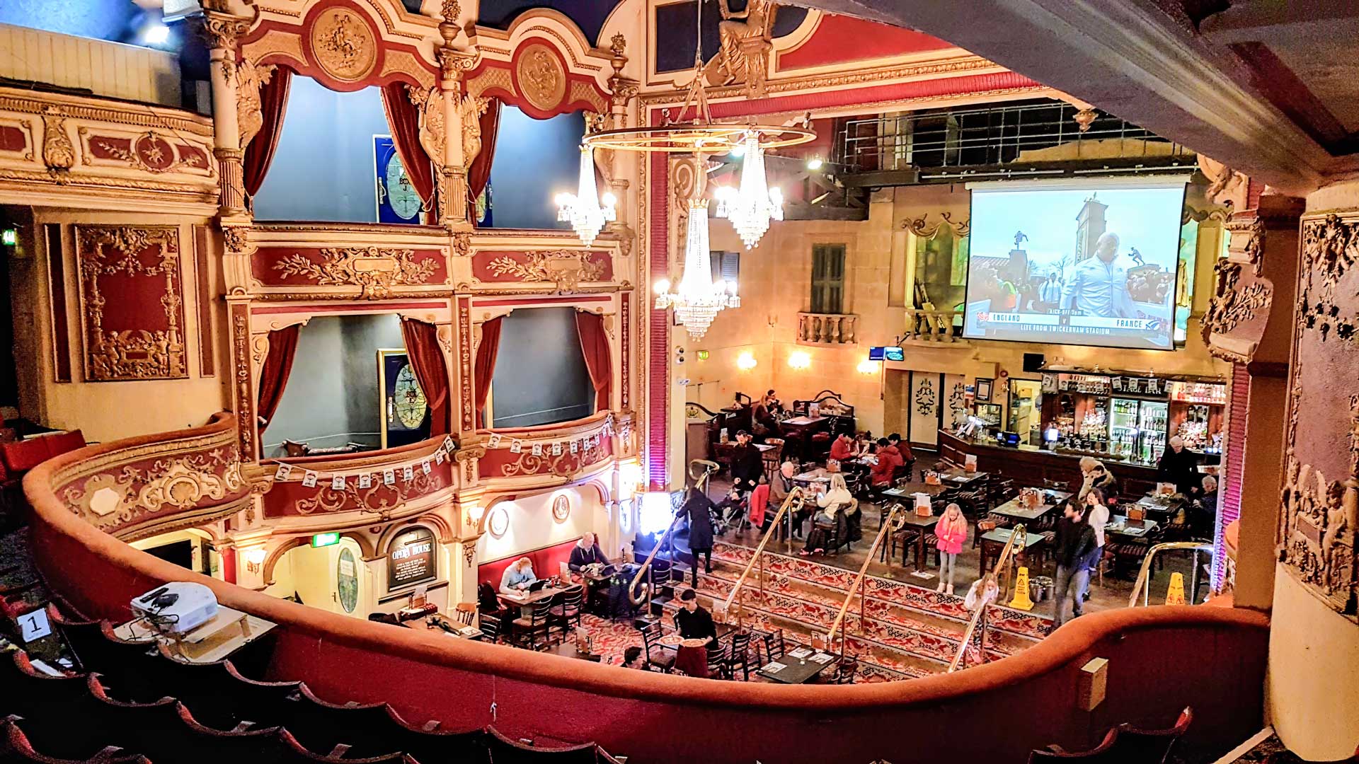 Opera House - JD Wetherspoon