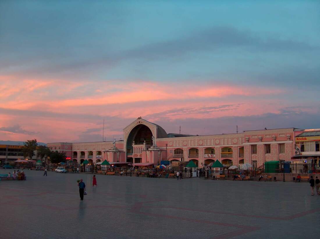 Panjshanbe Bozor