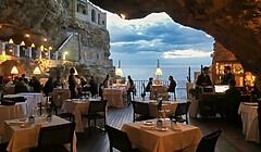 Ali Barbour's Cave Restaurant