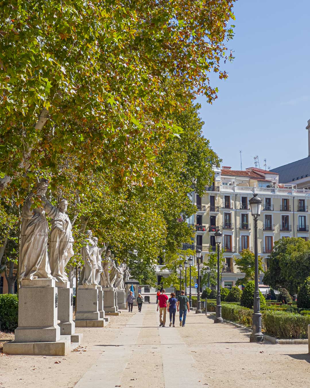 Paseo de las Estatuas