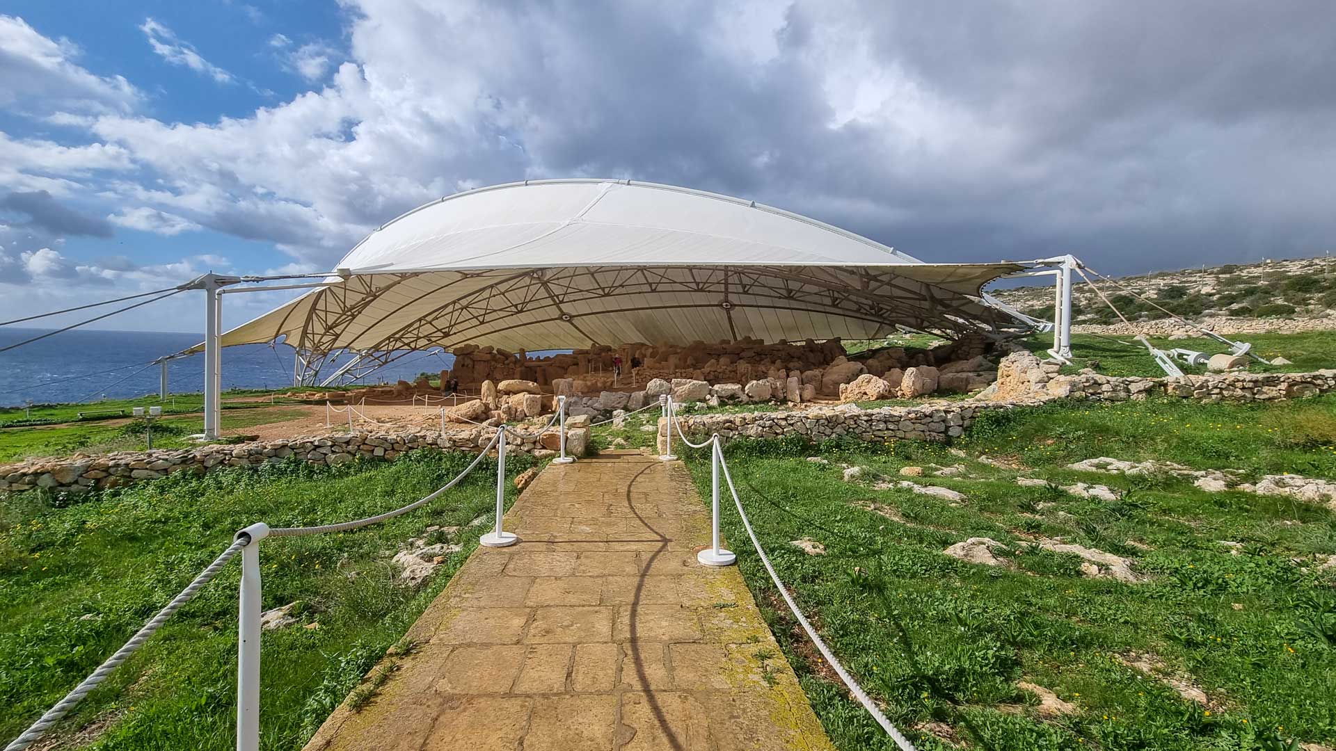 Mnajdra