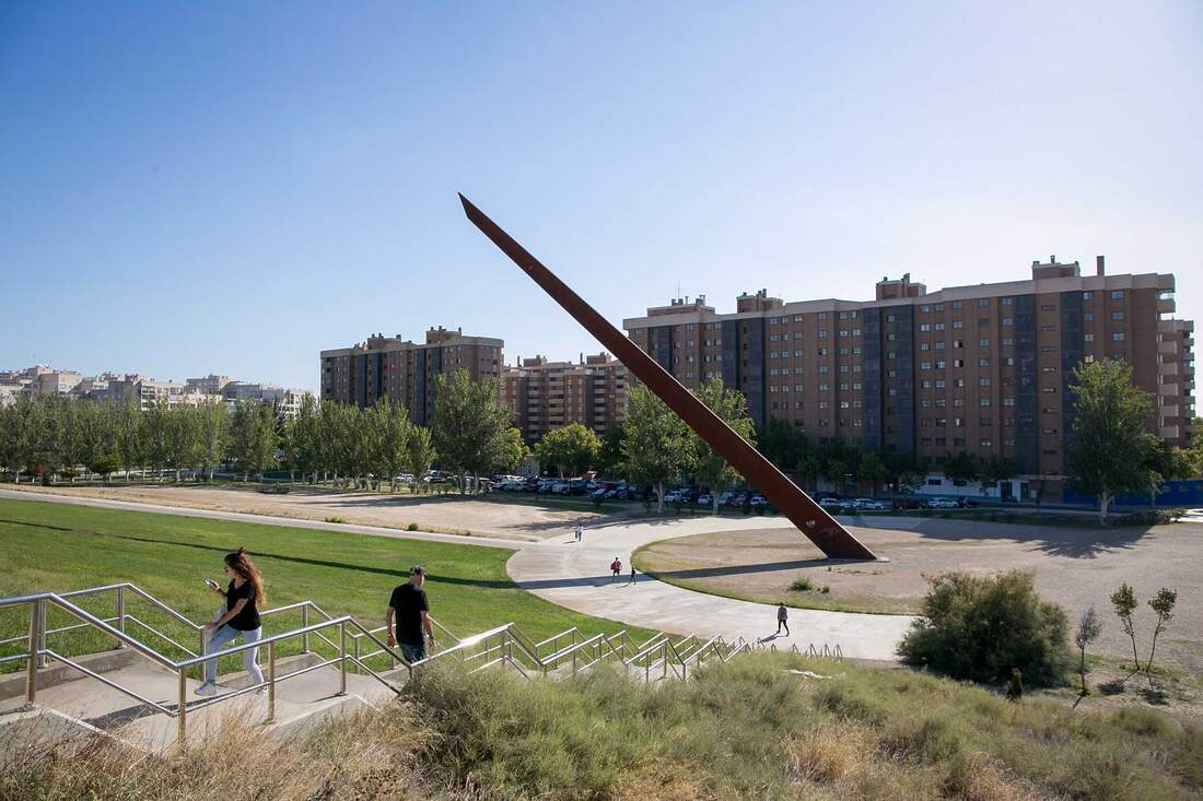 Reloj Solar Multicaja-Zaragoza