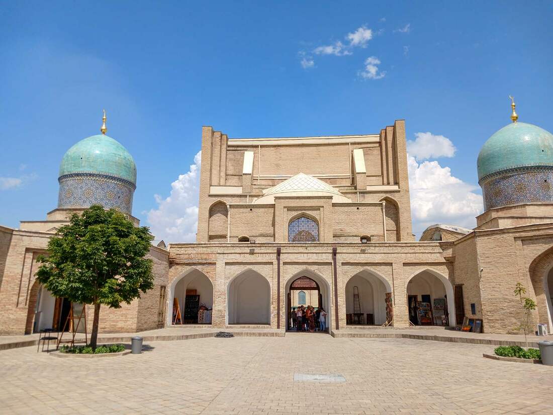 Barak Khan Madrasah